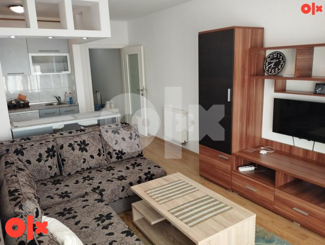 TOP Lokacija Garsonjera 40m2 Ilidza Centar Balkon Plin Klima 2