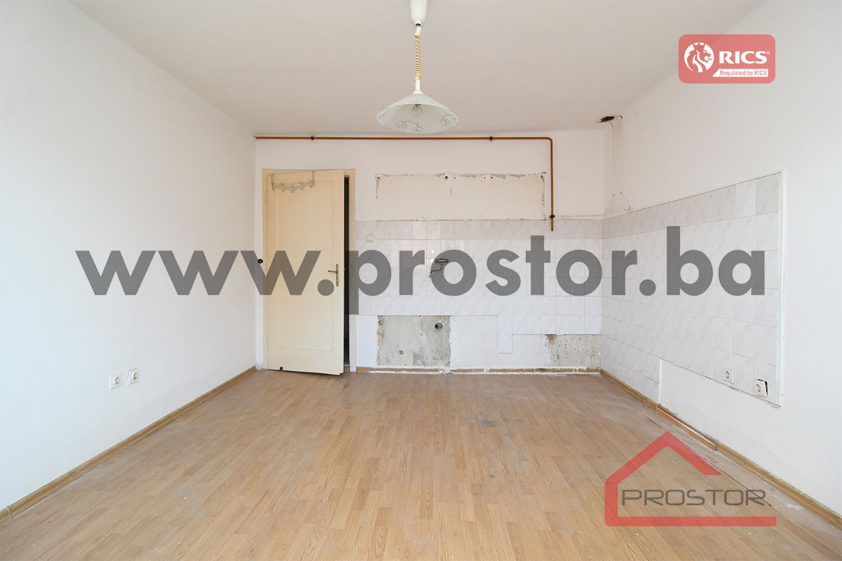 PROSTOR prodaje: Jednosoban stan, 42m2, Stari Grad 6