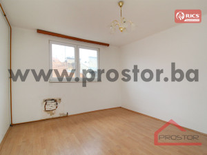 PROSTOR prodaje: Jednosoban stan, 42m2, Stari Grad
