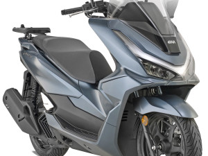 Givi vizir PCX 125 2025 GOD D1216ST