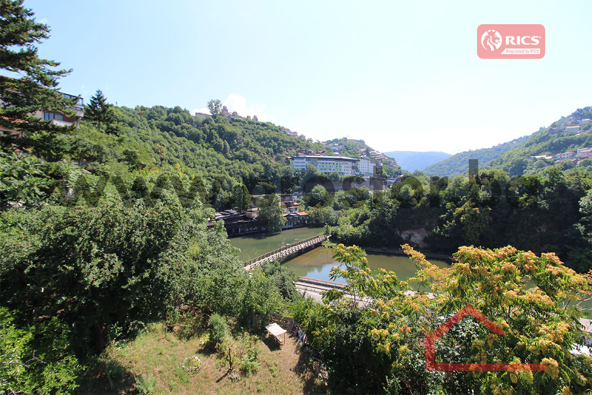 PROSTOR prodaje: adaptiran stan, 140m2, Stari Grad 10