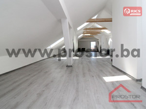 PROSTOR prodaje: Adaptiran stan, 140m2, Stari Grad