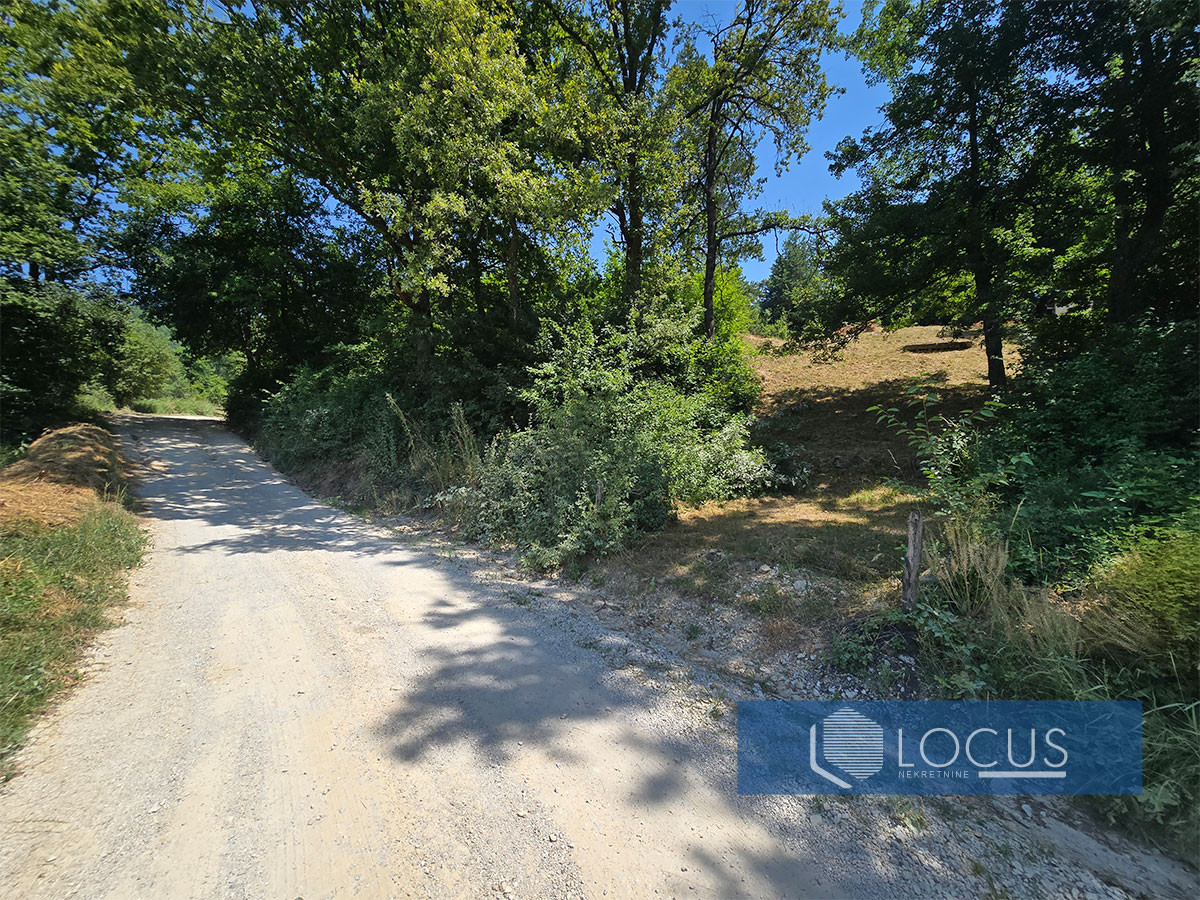 LOCUS: Vikendica na parceli 1.590m2, Brnjaci, Kiseljak 17