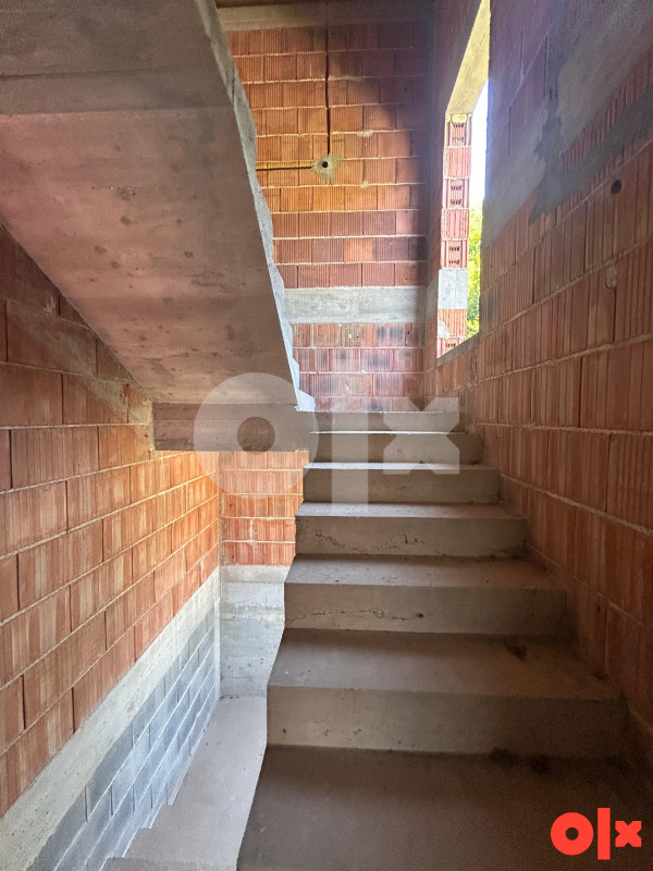 PRODAJA KUCE 320 m2 (roh-bau) - 641 m2 zemljista - ZBILJE VISOKO 19