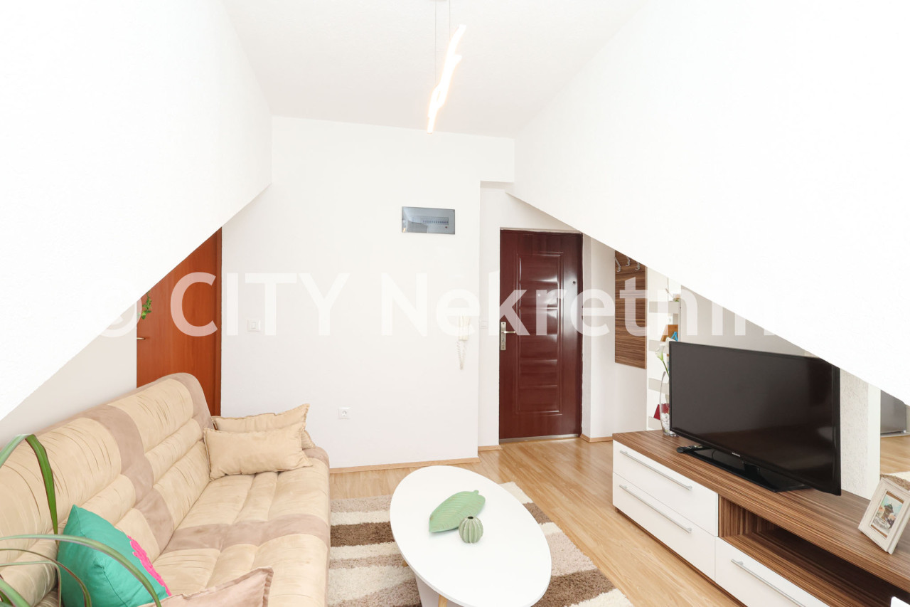 Dvosoban namješten stan - Novo Sarajevo - Velešići - 43 m2 3