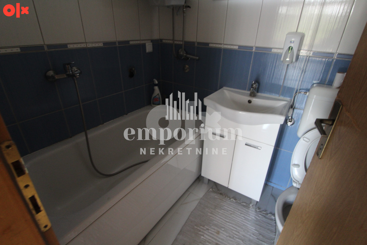 Moderna kuća površine 200 m2 na parceli od 2009 m2 ID: 2745/EN 14