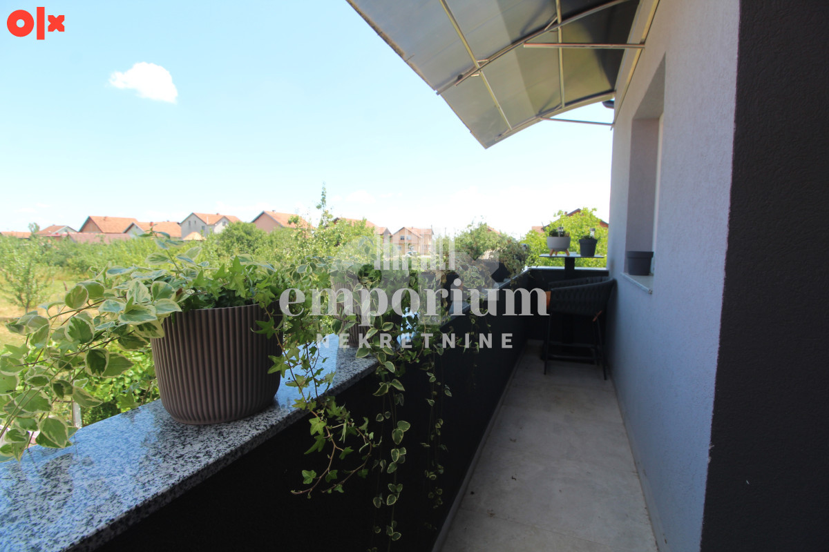 Moderna kuća površine 200 m2 na parceli od 2009 m2 ID: 2745/EN 16