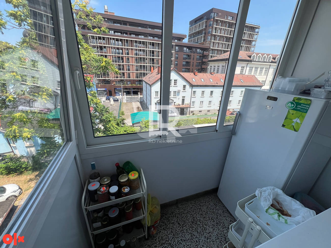 Na prodaju četverosoban stan u strogom centru, 99 m2 15