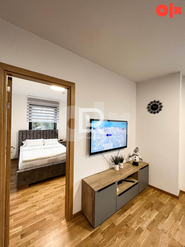 Na prodaju opremljen apartman na Jahorini, novogradnja 29 m2 4