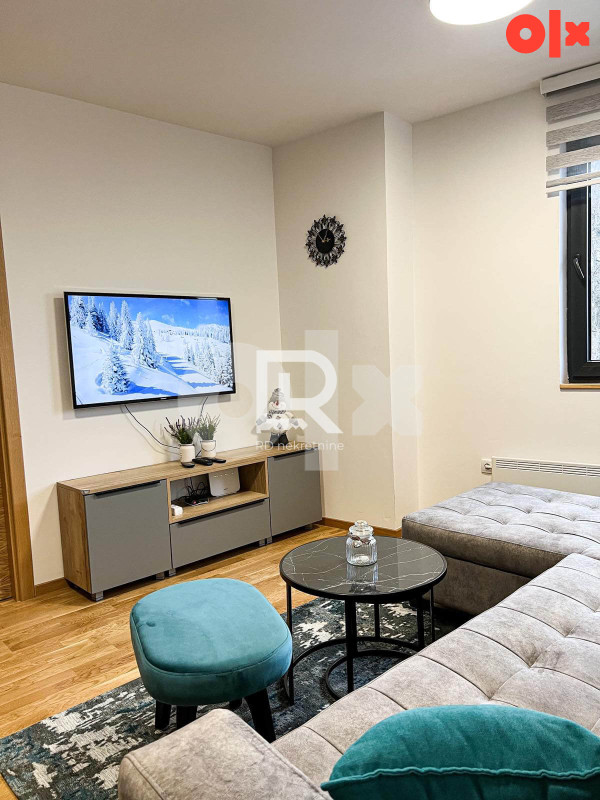 Na prodaju opremljen apartman na Jahorini, novogradnja 29 m2 7