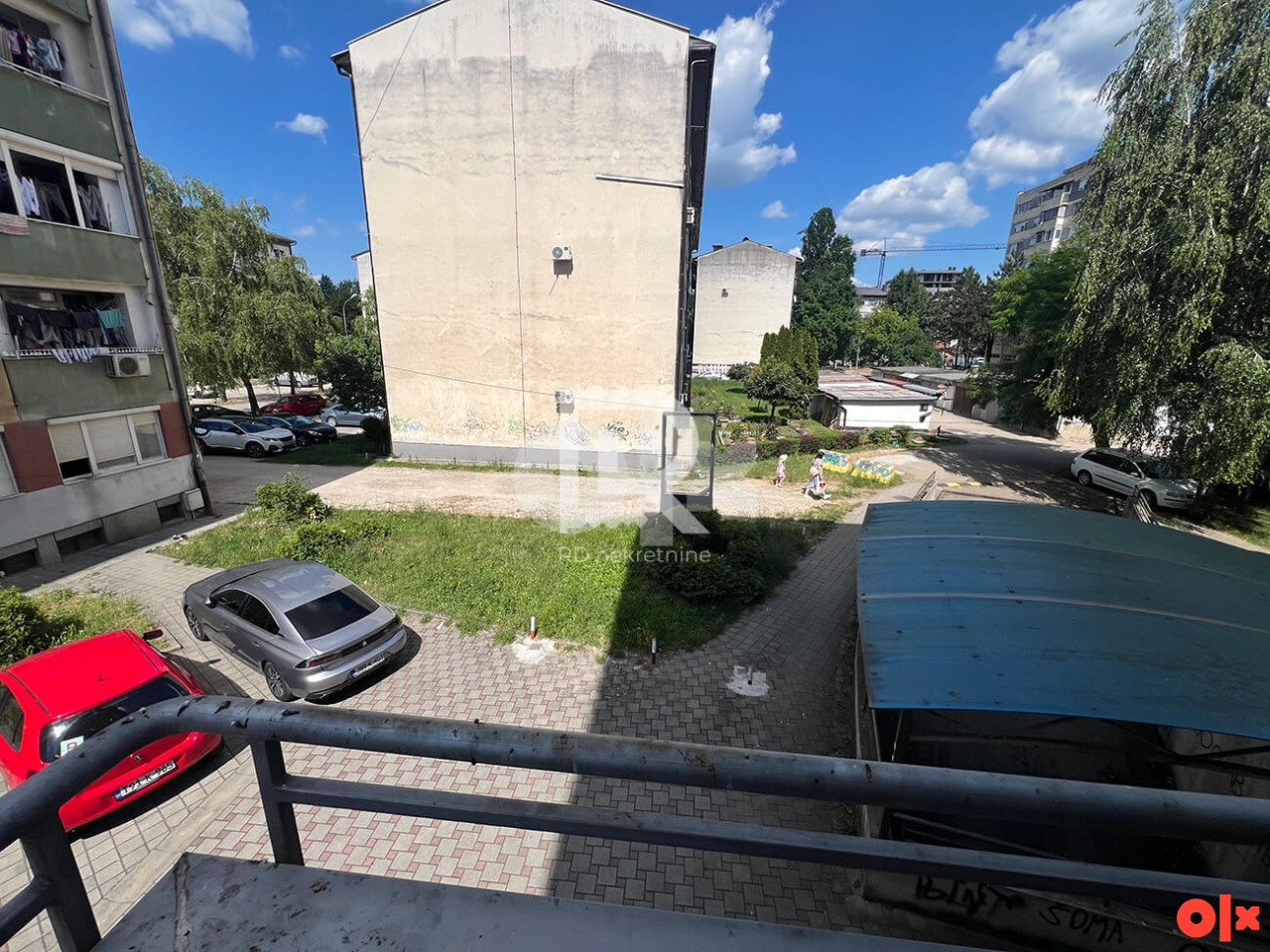 Iznajmljuje se trosoban stan 63 m2, sa garažom, Obilićevo 5