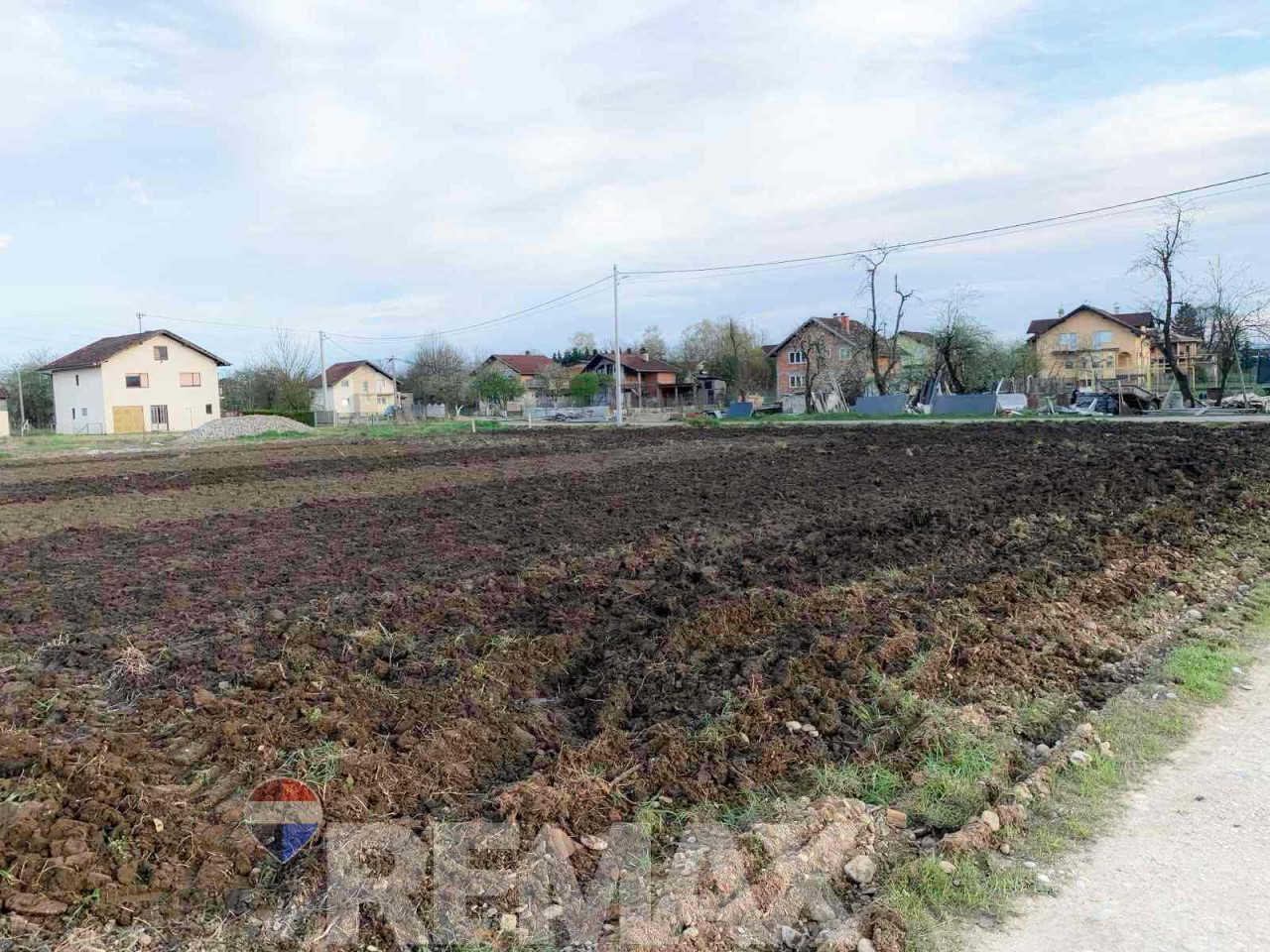 Plac 586m2 u Laktašima, 2km od centra