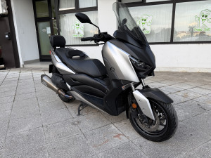YAMAHA X MAX 400 XMAX AKRAPOVIC REGISTROVAN