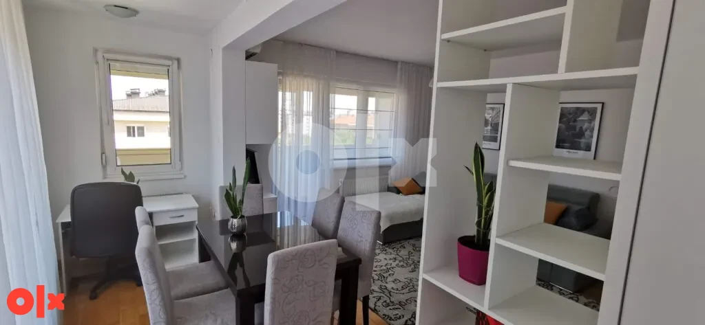 Izdaje se jednosoban stan u blizini OŠ Branko Radičević 3