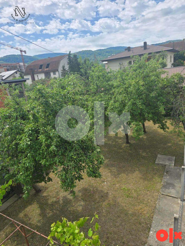 Kuća sa okućnicom u Solunskoj ulici- top lokacija 13