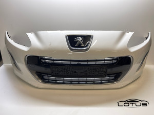 Prednji branik Peugeot 308 2011-2013
