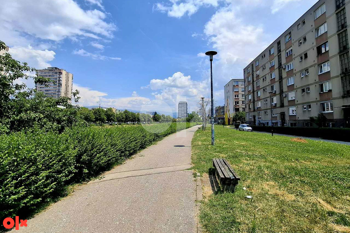 B.D. prodaje: Dvosoban stan, Otoka 2