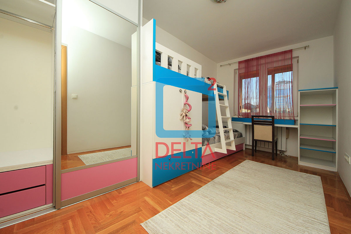 Namješten četverosoban stan / 80m2 / 1.sprat / Stup / Ilidža 8