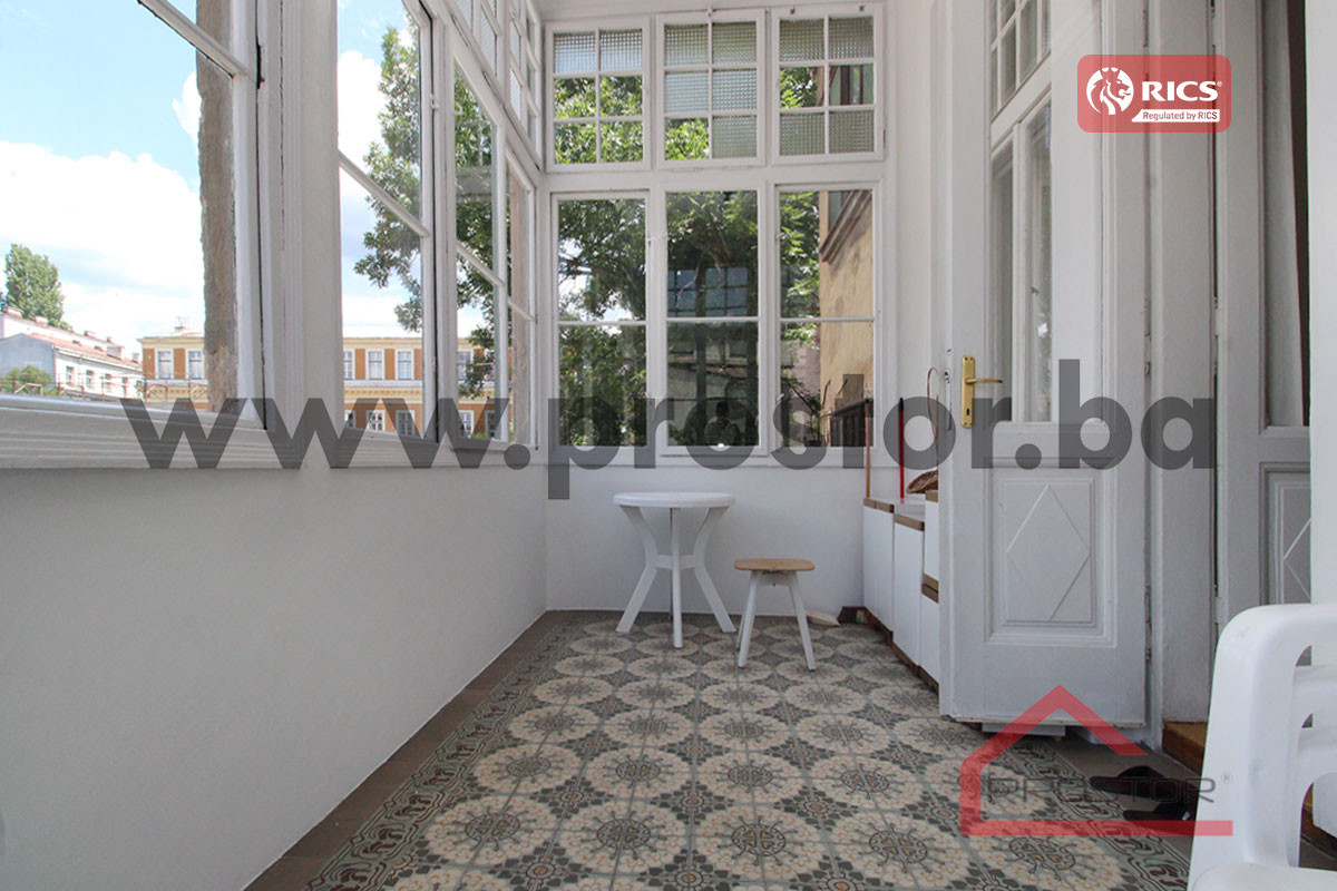 PROSTOR izdaje: Trosoban stan, 66m2, Stari Grad 3
