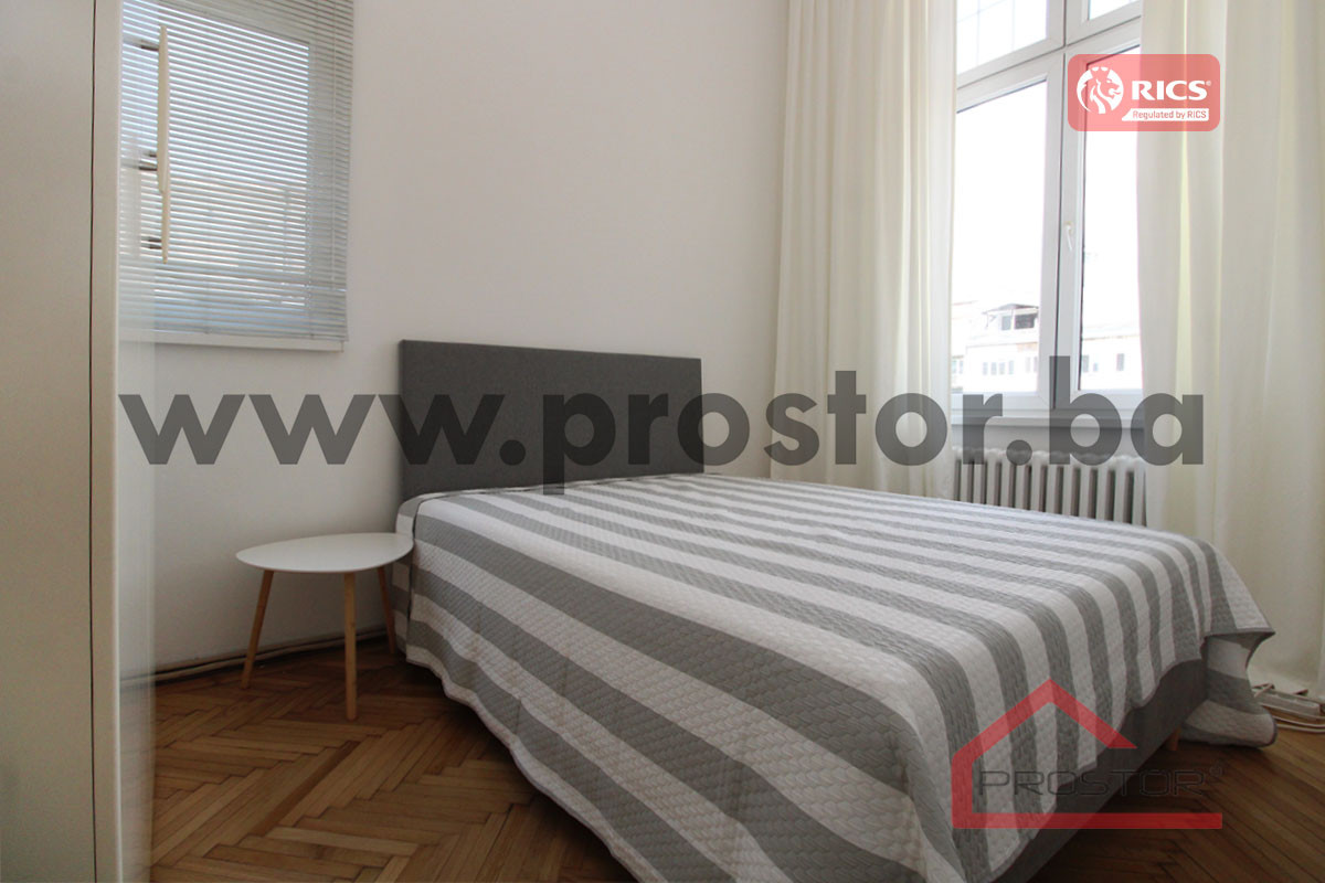 PROSTOR izdaje: Trosoban stan, 66m2, Stari Grad 4