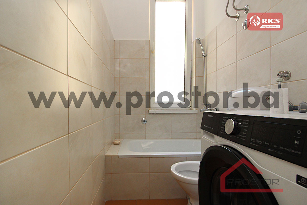 PROSTOR izdaje: Trosoban stan, 66m2, Stari Grad 9