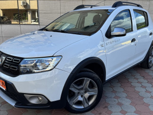 DACIA Sandero Stepway 1.5 dCi "Prestige" LED 130000km TOP STANJE!