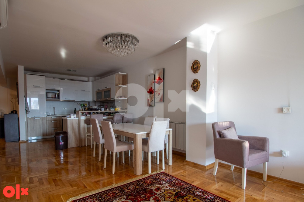 NOVA OTOKA | Namješten četverosoban stan | 174 m2 + garaža 3