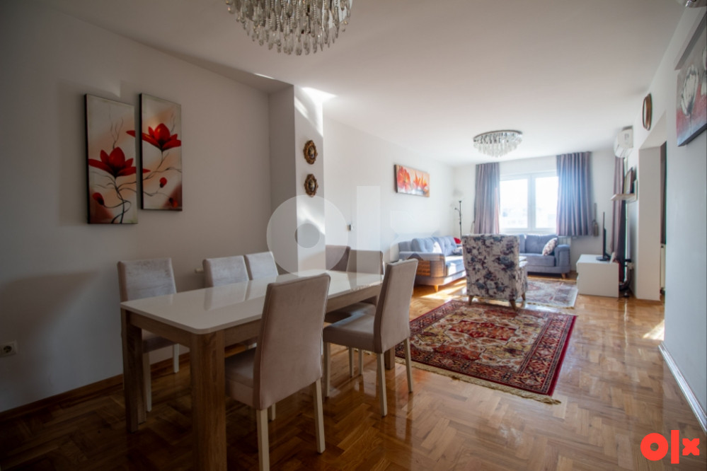 NOVA OTOKA | Namješten četverosoban stan | 174 m2 + garaža 2