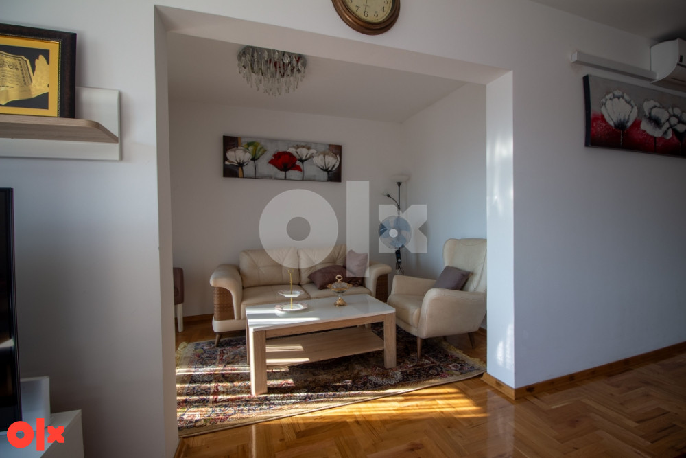 NOVA OTOKA | Namješten četverosoban stan | 174 m2 + garaža 8