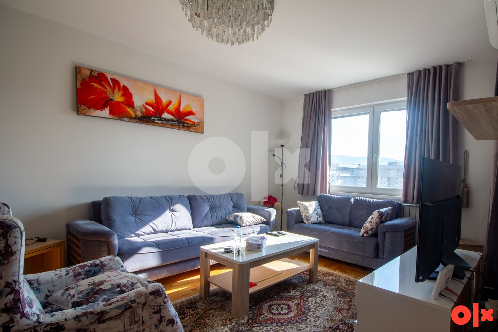 NOVA OTOKA | Namješten četverosoban stan | 174 m2 + garaža 5