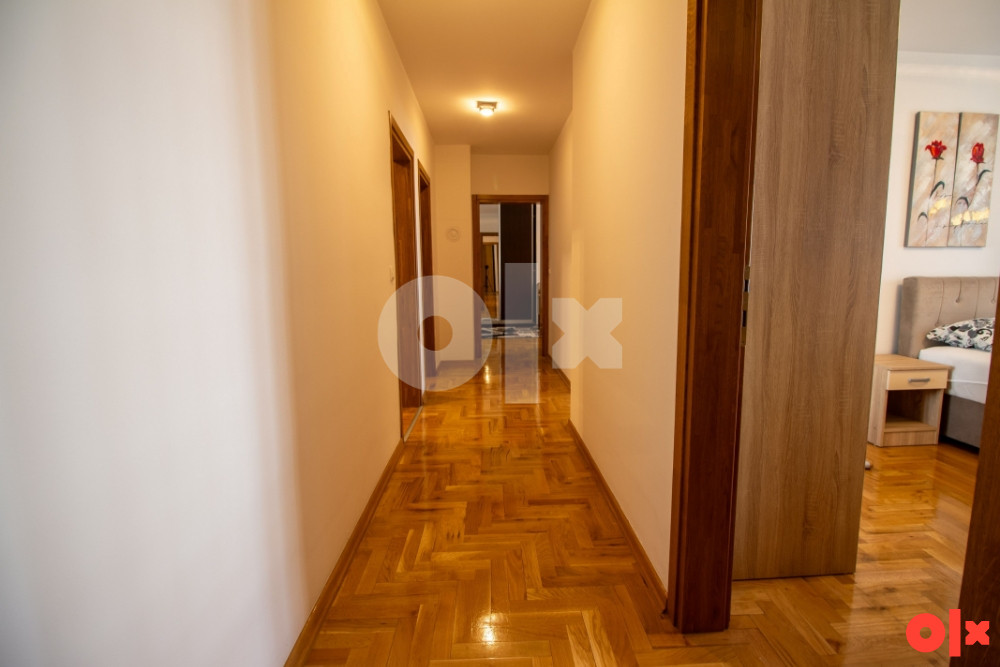 NOVA OTOKA | Namješten četverosoban stan | 174 m2 + garaža 20