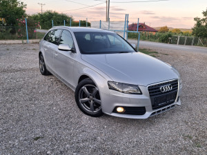 Audi A4 2.o TDi  2010god