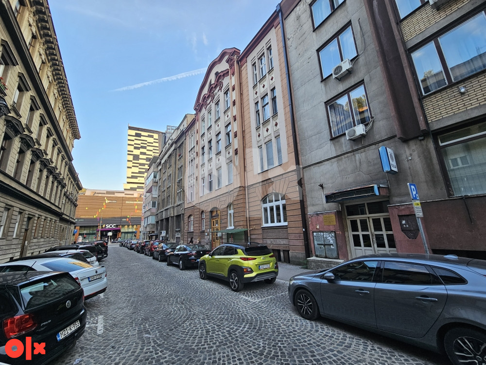 Stan Sarajevo - Centar *Kralja Tvrtka* 75 m2 + 26 m2 Terase