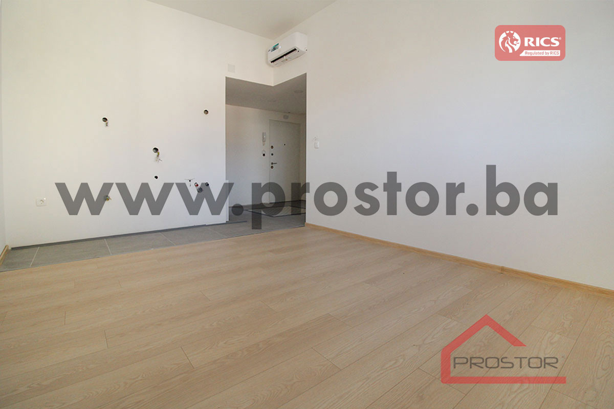 PROSTOR prodaje: Trosoban stan, ulica Jezero, Centar photo 3
