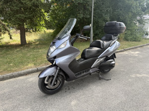HONDA SILWER WING 400