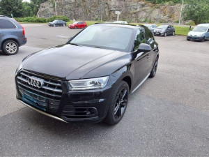 AUDI Q5 2.0 TDI 140 KW QUATTRO MATRIX BLACK AUTOMATIK