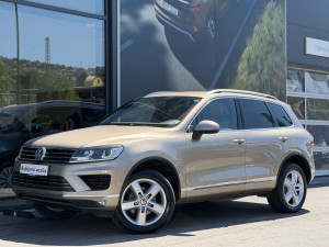 VW Touareg 3.0 TDI V6 4MOT FACELIFT 2015