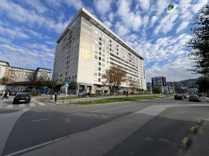Trosoban stan Otoka Veneto Novi Grad Sarajevo