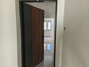 STAN 75M2, USKORO USELJIV, BORIK, IZA AUDI SERVISA 065 22 33 44 photo 3