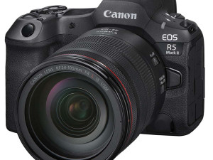 Canon EOS R5 Mark II 24-105mm f/4