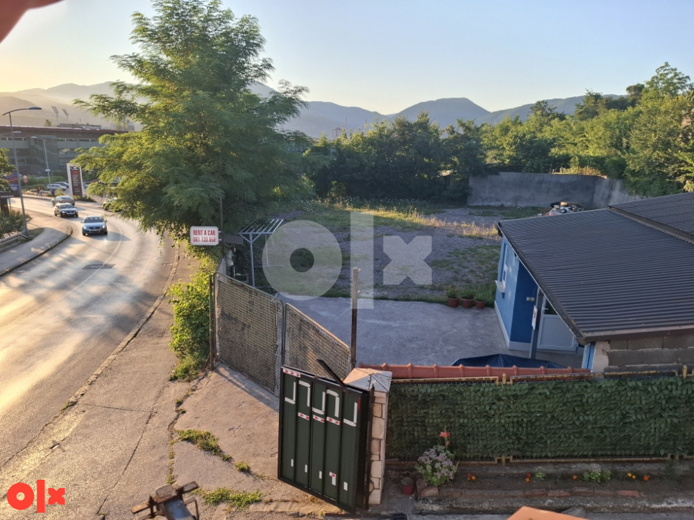 Zemljište Zenica 1074 m2