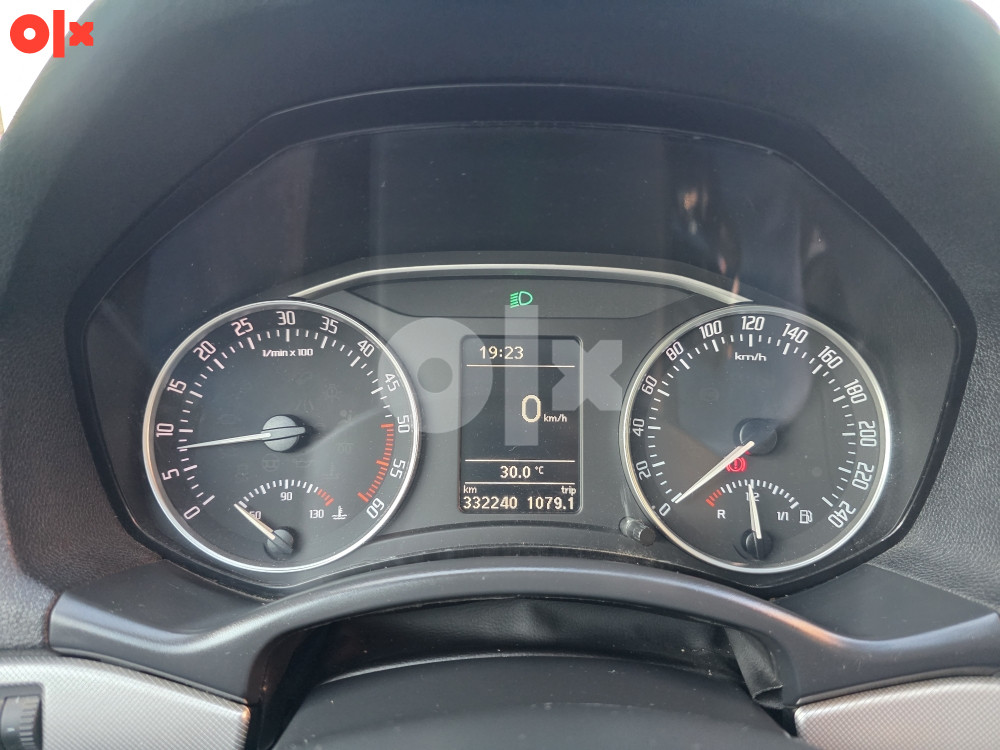 Škoda Octavia 1.6 TDI 77KW 2010G registrovana 066358859