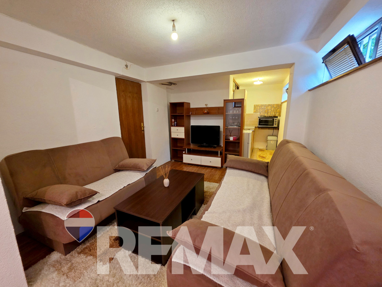 Dvosoban stan 34m2 - Kočićev Vijenac