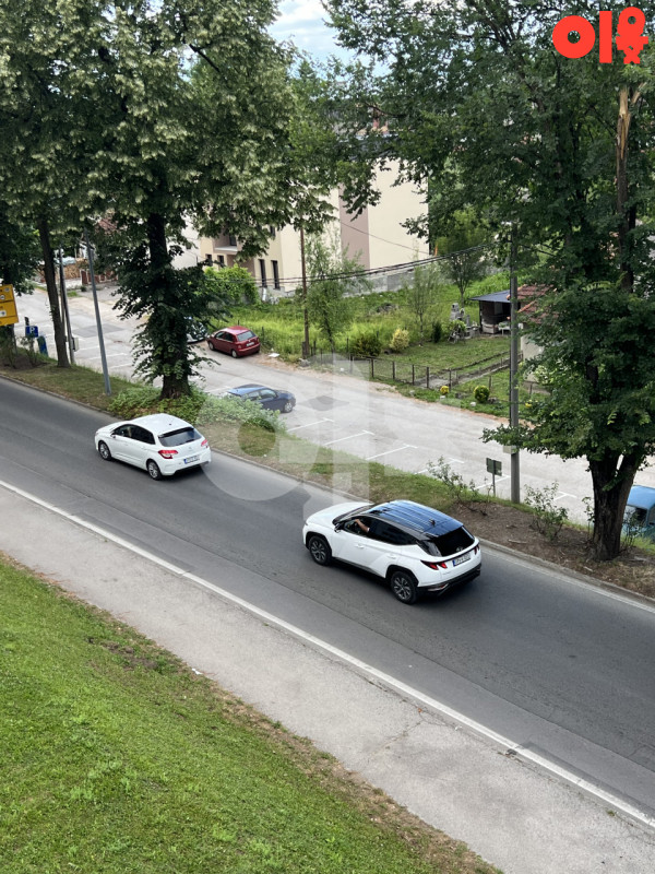 CENTAR Bihaća - Renoviran i namješten stan 21