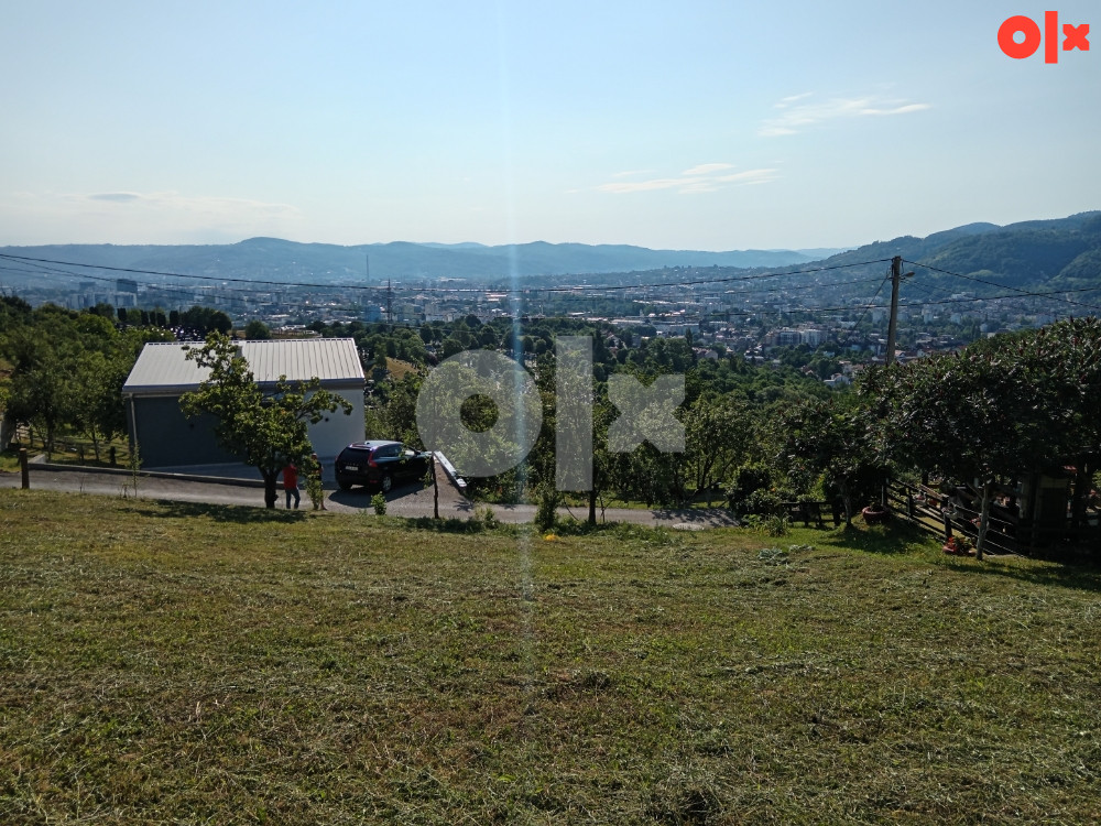 Plac Pobrđe, pogled na grad 4