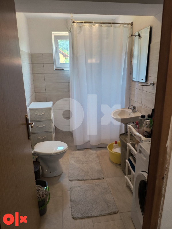 Stanovi i apartmani Bosansko Grahovo 6