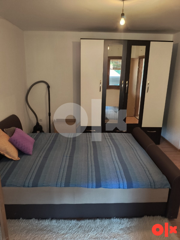 Stanovi i apartmani Bosansko Grahovo 9