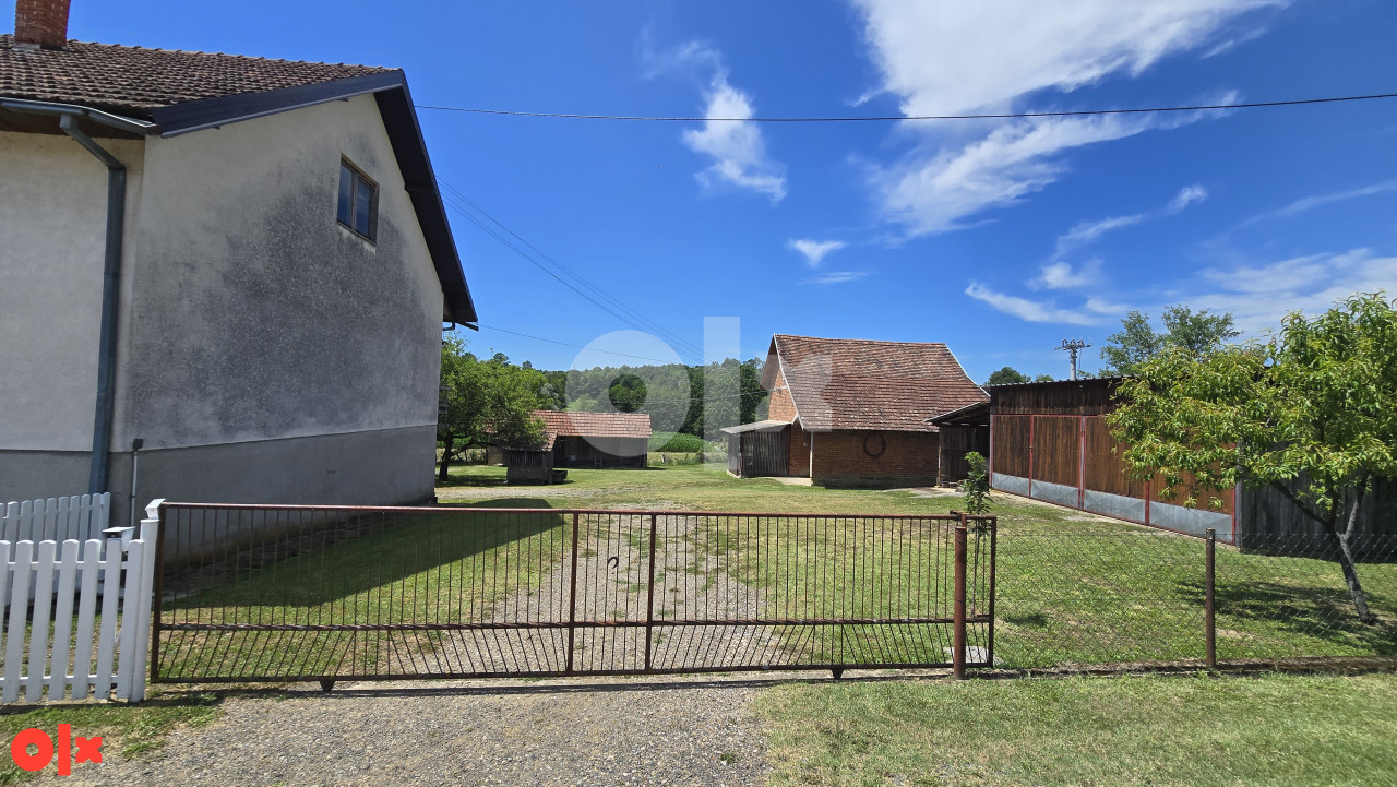 Kuća Knežica Kozarska Dubica 10