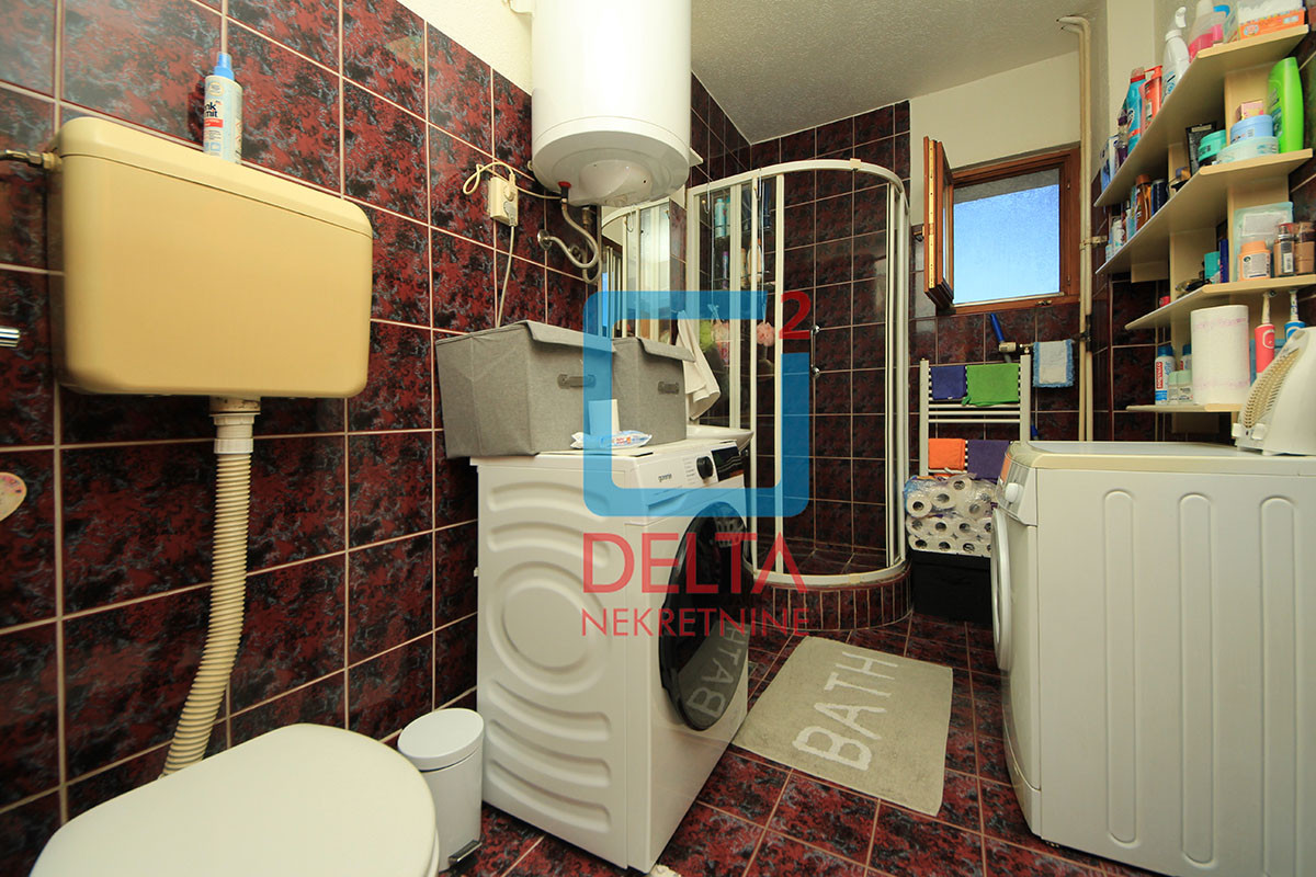 Namješten dvosoban stan / 67m2 / Kovačići / Grbavica 8