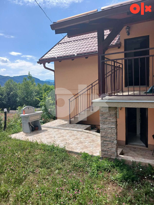 AD COMPANY prodaje: kuća Rakovica photo 1
